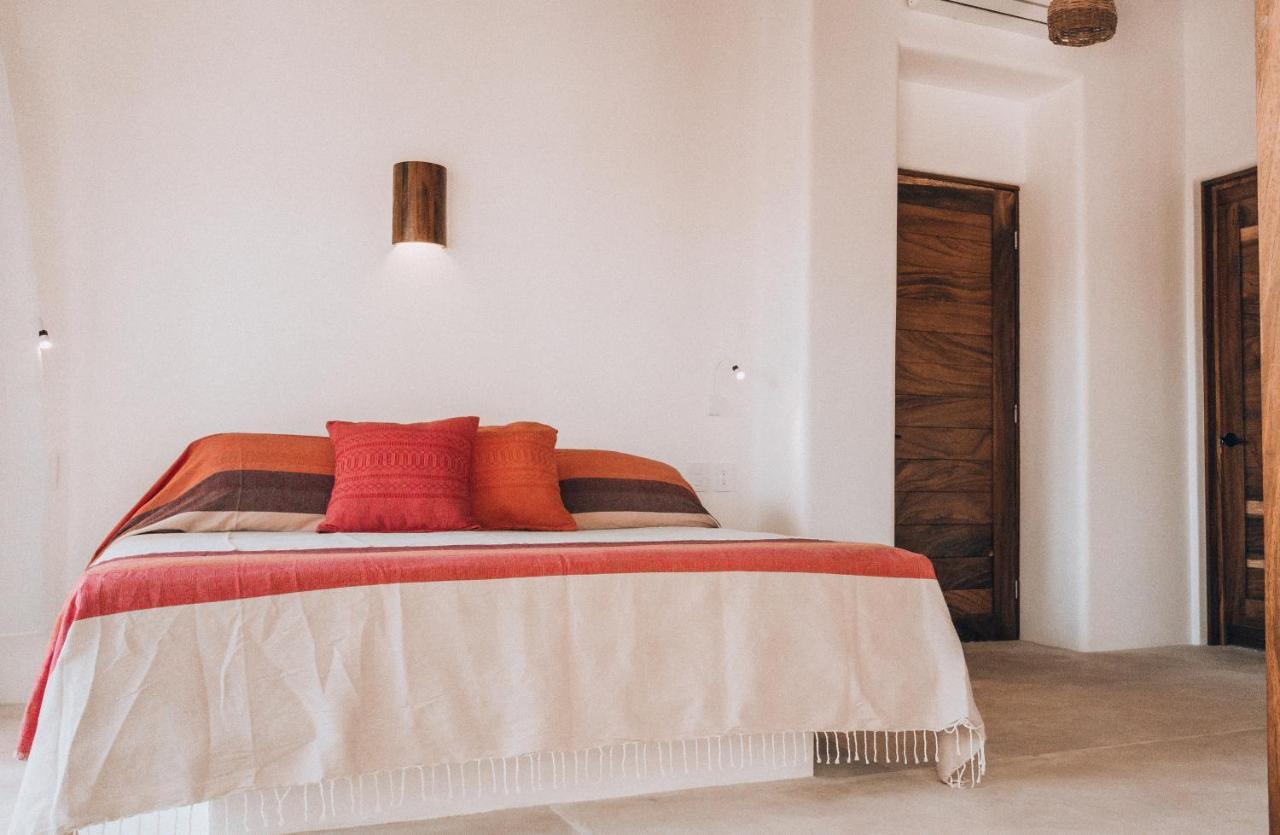 Casa Kuaa Hotel Brisas de Zicatela ภายนอก รูปภาพ
