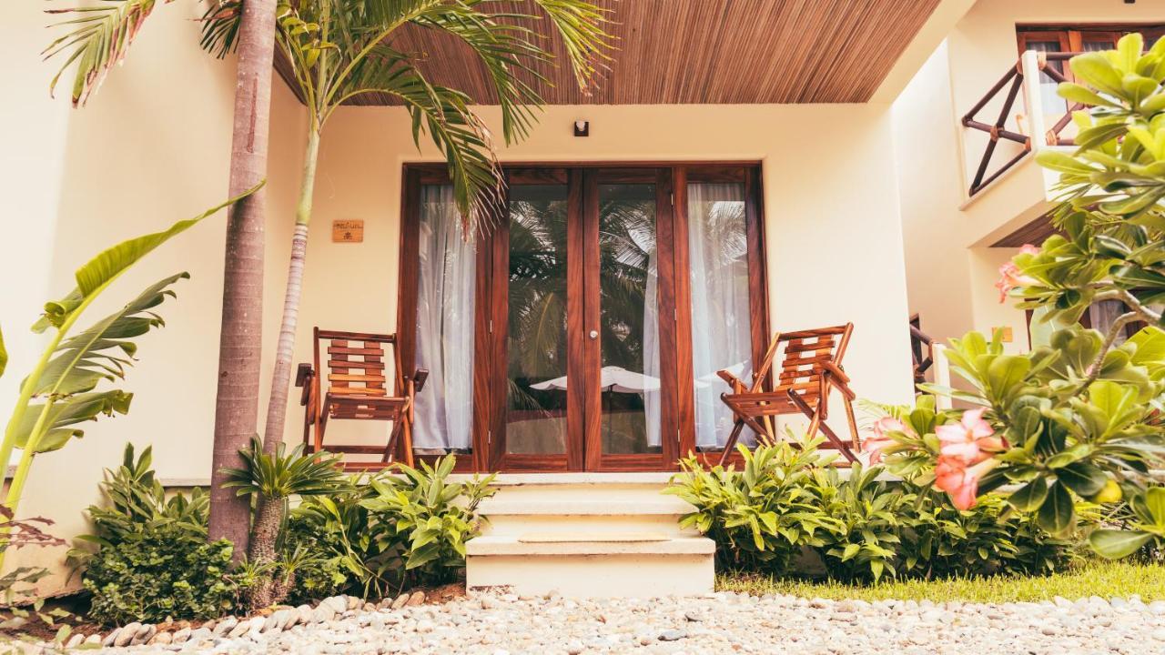 Casa Kuaa Hotel Brisas de Zicatela ภายนอก รูปภาพ