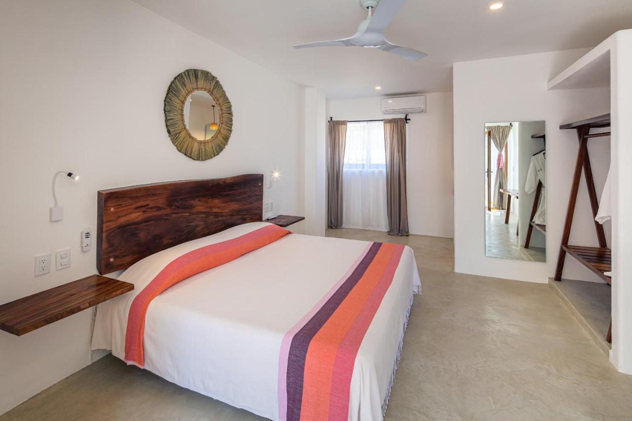 Casa Kuaa Hotel Brisas de Zicatela ภายนอก รูปภาพ